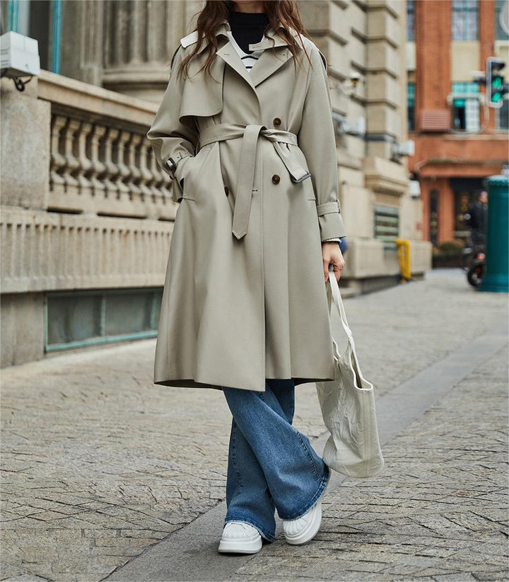 Klassischer Damen-Trenchcoat mit Gürtel