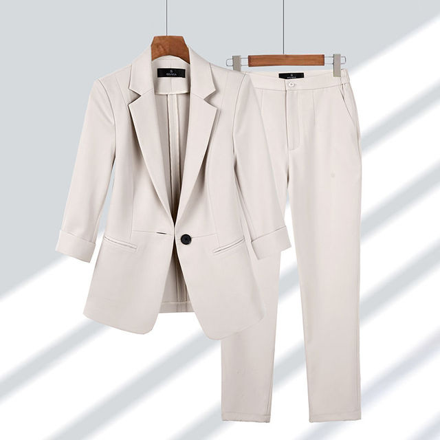 Blazer und Hose für Damen