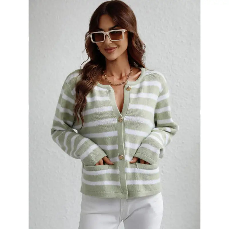 Klassisch gestreifte Strickjacke mit Knopfleiste für Damen