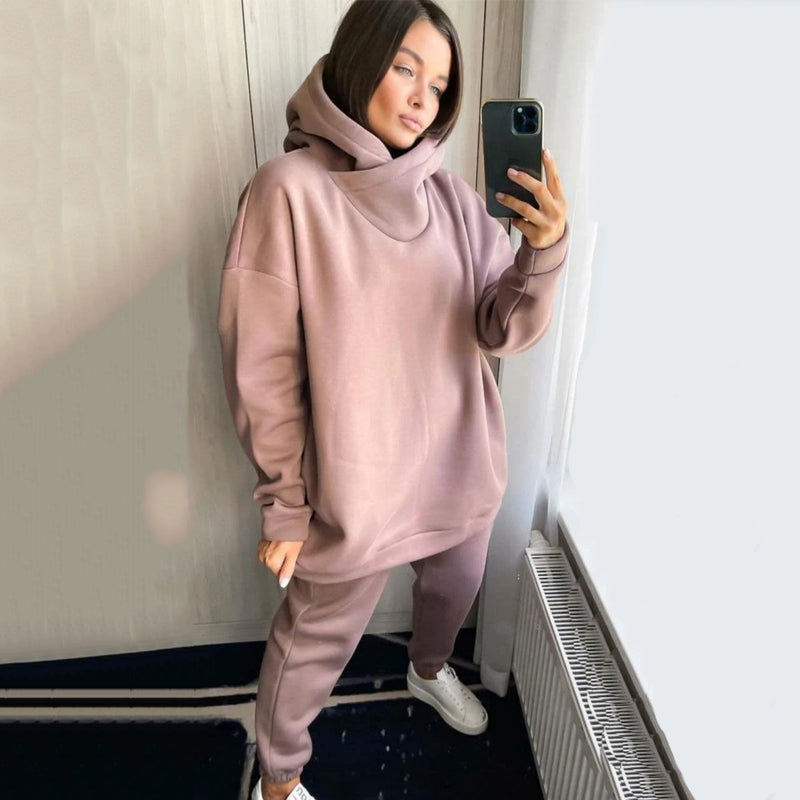 Set aus Kapuzenpulli und Hose für Damen