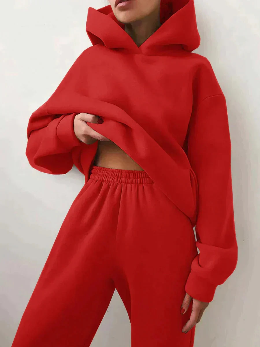 Set aus Kapuzenpulli und Hose für Damen