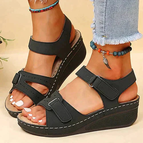 Sandalen mit hohen Absätzen für Damen