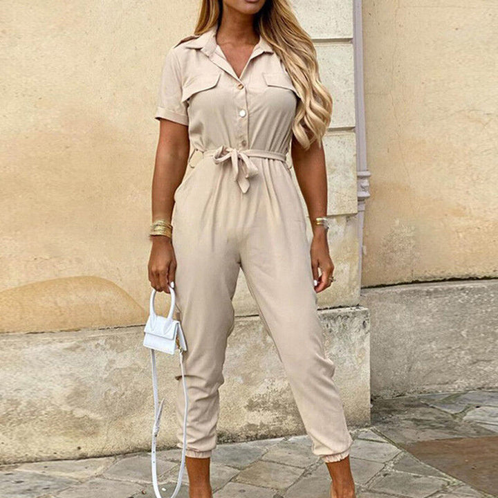 Kurzärmliger Jumpsuit mit Gürtel für Damen