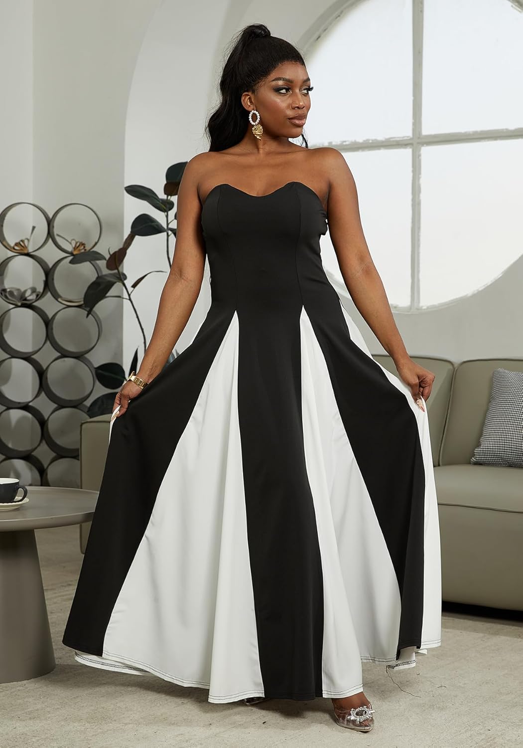 Elegantes Damen Maxikleid mit Kontrast