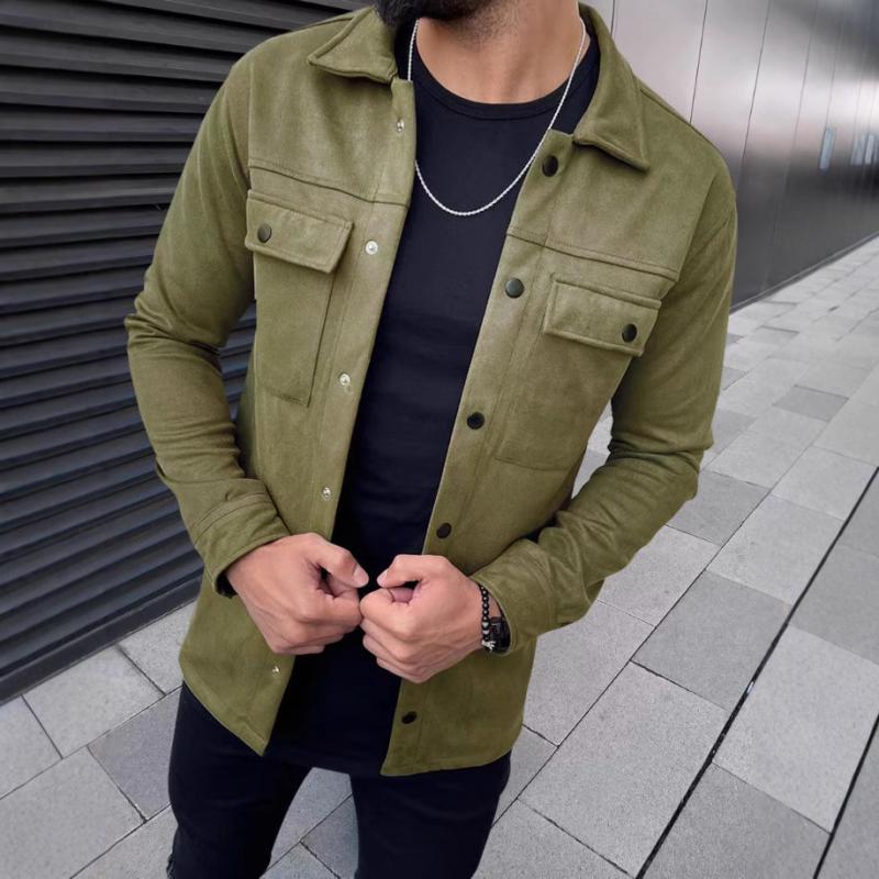 Herrenjacke mit Knöpfen und Brusttaschen
