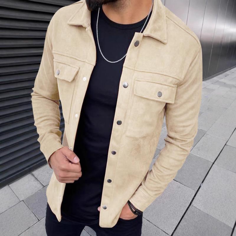 Herrenjacke mit Knöpfen und Brusttaschen