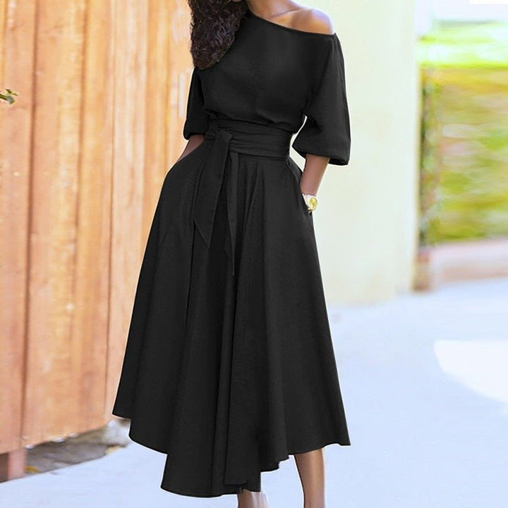 Elegantes Kleid mit Gürtel für Damen